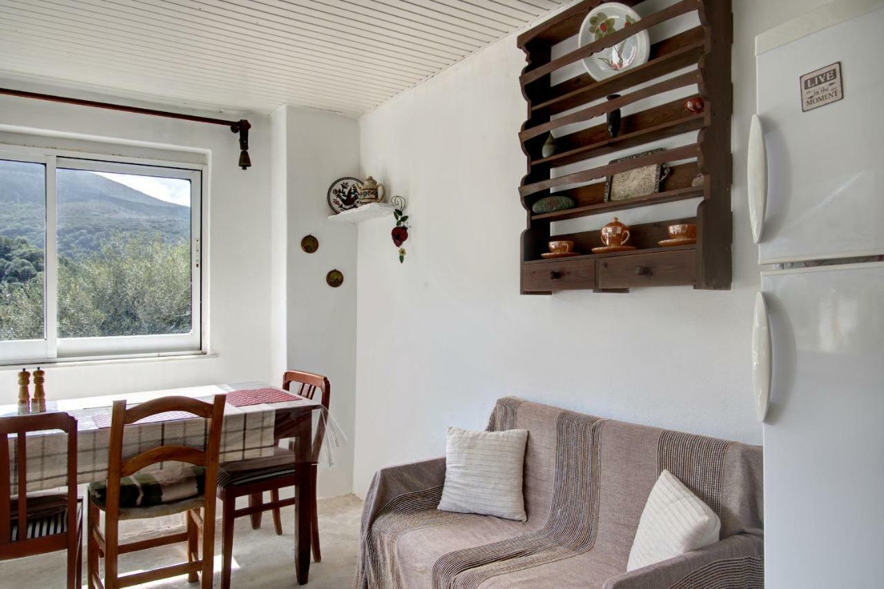 Traditional Cretan Country House Plokamianá Buitenkant foto